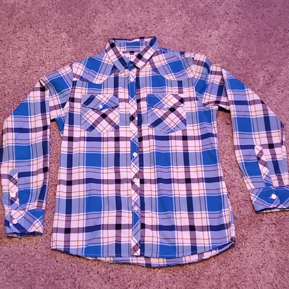 Long sleeve dress shirt